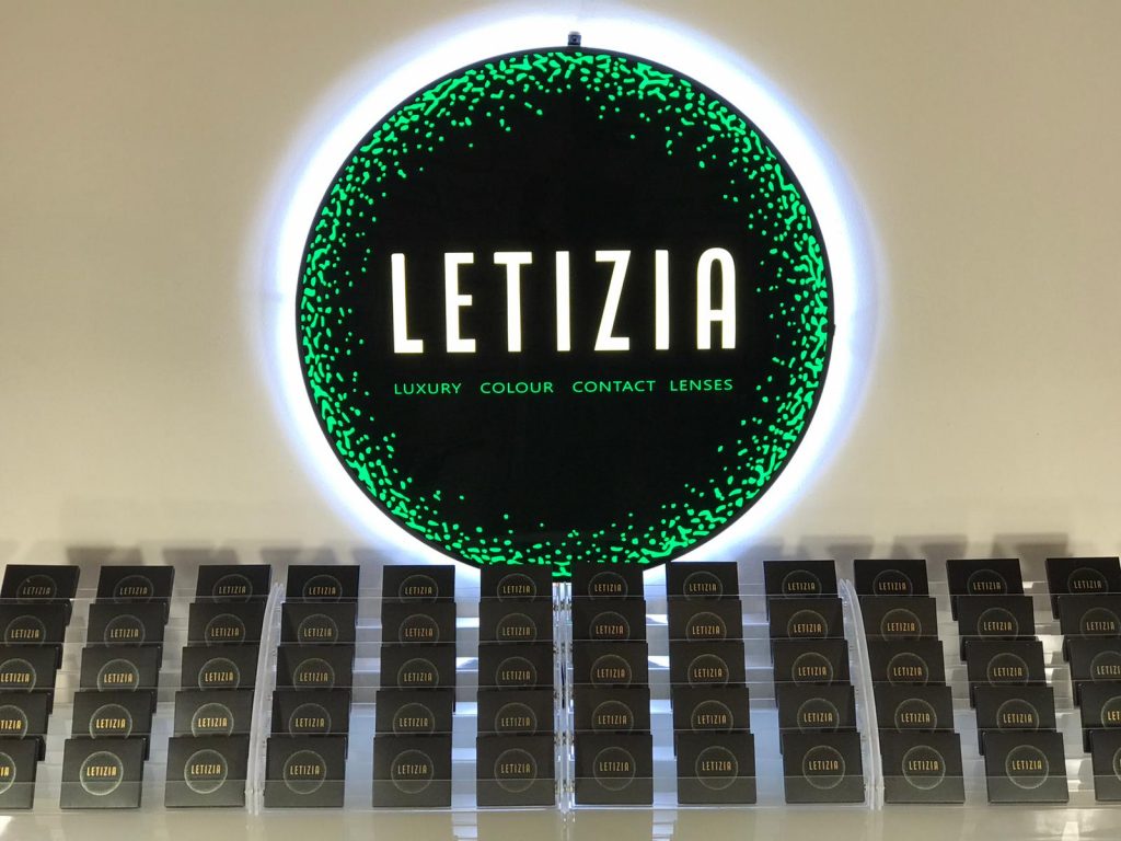 Luxury Colour Contact lenses